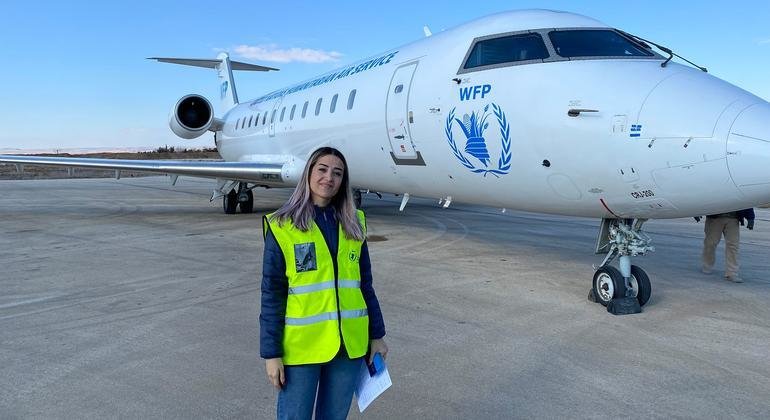 Chaque jour est une nouvelle aventure pour Rasha, employée du service aérien humanitaire de l'ONU UNHAS 
